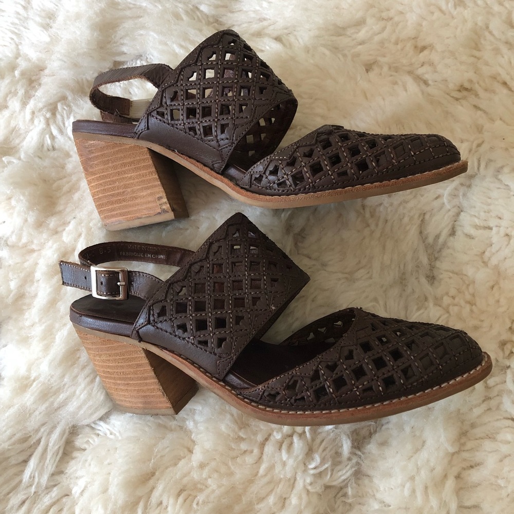 MOVING SALE Jeffrey Campbell Catrica Heeled Sandal